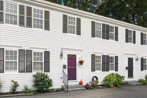 2 Greenleaf St #3, Newburyport, MA 01950