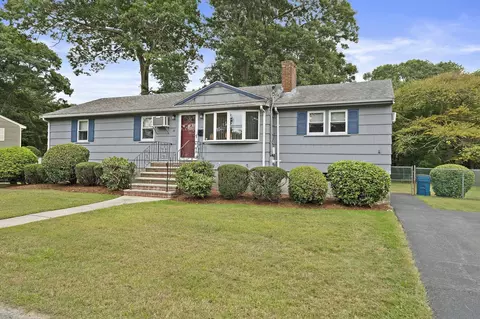 14 Gerald Ave, Randolph, MA 02368