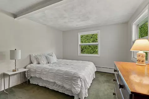 Bedroom - 39 Sylvan Ave, Wakefield, MA 01880 photo 1 of 2