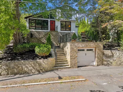 Exterior - 39 Sylvan Ave, Wakefield, MA 01880 photo 2 of 9