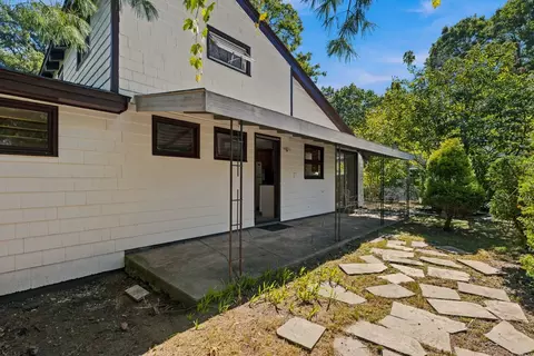 Exterior - 39 Sylvan Ave, Wakefield, MA 01880 photo 3 of 9