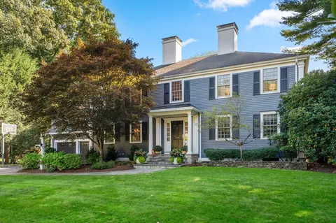 19 Salem Rd, Wellesley, MA 02481