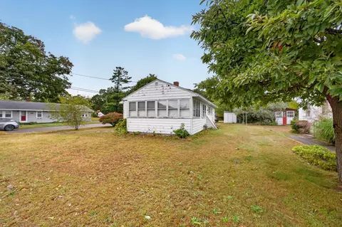 Exterior - 24 Broadmarsh Ave, Wareham, MA 02571 photo 4 of 7