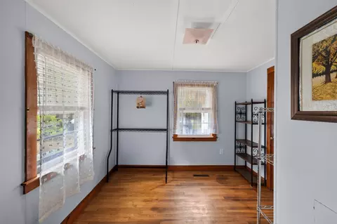 Bedroom - 24 Broadmarsh Ave, Wareham, MA 02571 photo 6 of 7