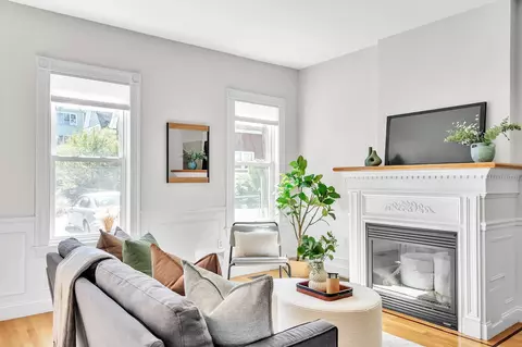 2 Wyatt Cir #2, Somerville, MA 02143