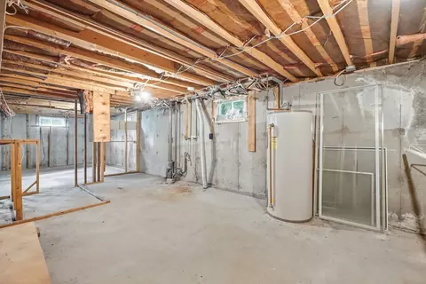 Other - 202 Glenoak Dr, Springfield, MA 01129 photo 6 of 9