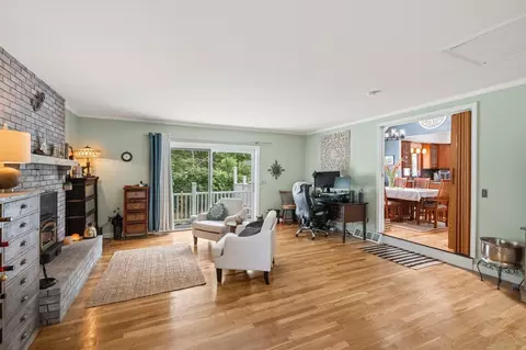Living - 5 Old Fields Rd, Sandwich, MA 02563 photo 4 of 4