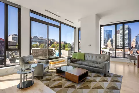 346 Congress St #PH1, Boston, MA 02210