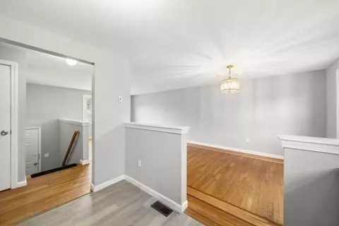 Entry Way - 8 Timrod Dr, Worcester, MA 01603 photo 2 of 2