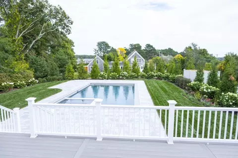 Exterior - 35 Crows Pond Rd, Chatham, MA 02633 photo 6 of 9