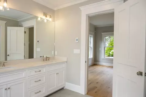 Bath - 35 Crows Pond Rd, Chatham, MA 02633 photo 1 of 3