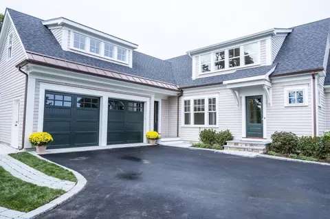 Exterior - 35 Crows Pond Rd, Chatham, MA 02633 photo 2 of 9