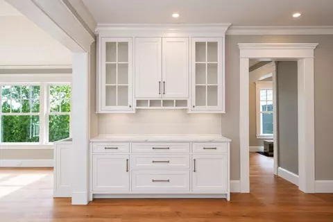 Entry Way - 35 Crows Pond Rd, Chatham, MA 02633 photo 2 of 3