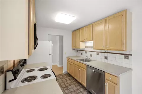 Kitchen - 1208 Greendale Ave #211, Needham, MA 02492 photo 1 of 3