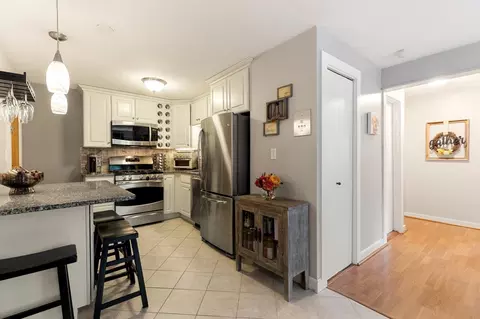 Kitchen - 241 Main St #C7, Reading, MA 01867 photo 1 of 4