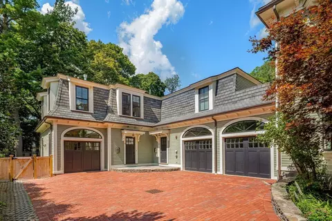 13 Avon #13, Cambridge, MA 02138