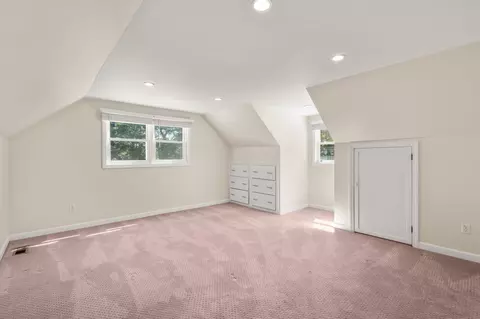 Bedroom - 46 Wayne Rd, Bourne, MA 02532 photo 3 of 7