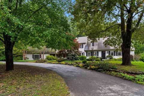 55 King St, Groveland, MA 01834