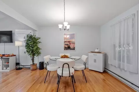 Dining - 273 Washington St #2, Gloucester, MA 01930 photo 2 of 2