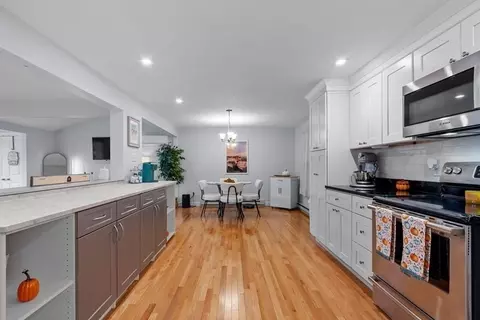 Kitchen - 273 Washington St #2, Gloucester, MA 01930 photo 2 of 2