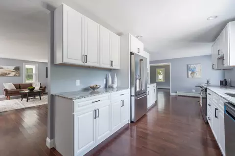 Entry Way - 23 E Windsor Rd, Worthington, MA 01098 photo 3 of 6