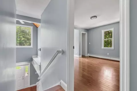 Entry Way - 23 E Windsor Rd, Worthington, MA 01098 photo 5 of 6