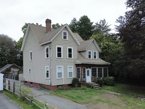 43 Lincoln St, Greenfield, MA 01301