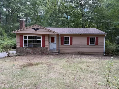 20 Farnum Rd, Pembroke, MA 02359