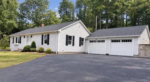 103 Wickaboag Valley Rd, West Brookfield, MA 01585