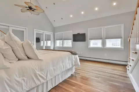 Bedroom - 6 Pranker Rd, Saugus, MA 01906 photo 1 of 4