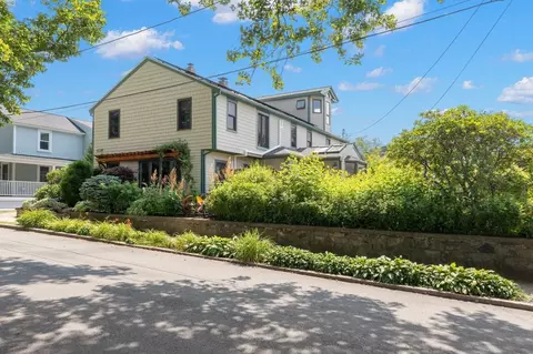 Exterior - 17 Sutton Ave, Salem, MA 01970 photo 4 of 10