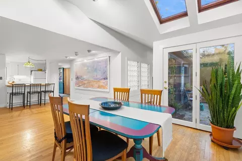Dining - 17 Sutton Ave, Salem, MA 01970 photo 2 of 2