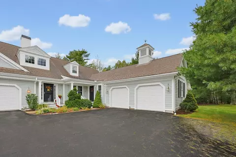 15 Hayloft Ln #15, Marshfield, MA 02050