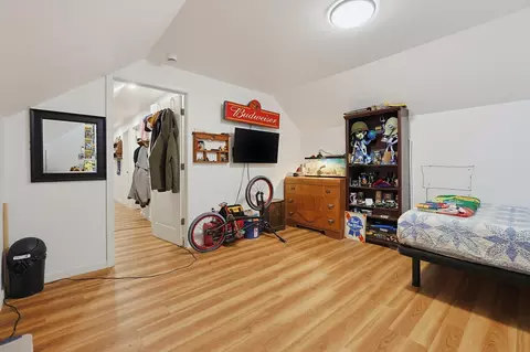 Bedroom - 1550-1552 Main St, Worcester, MA 01603 photo 7 of 11