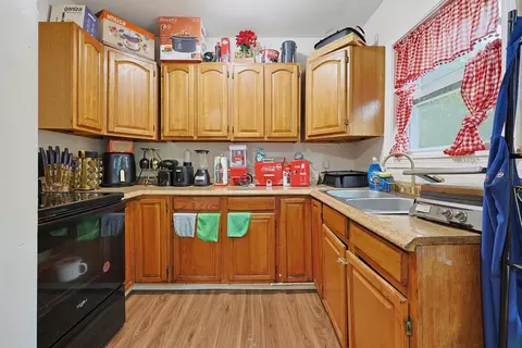 Kitchen - 1550-1552 Main St, Worcester, MA 01603 photo 2 of 2