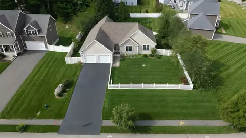 12 Waterford Cir, Dighton, MA 02715