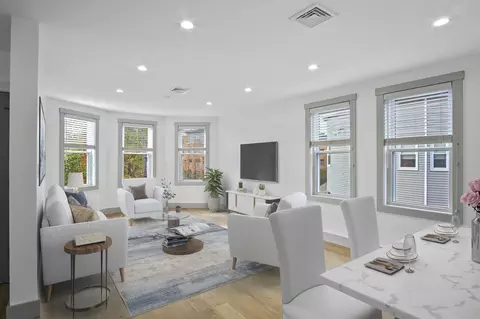26 Crescent Ave #3, Boston, MA 02125