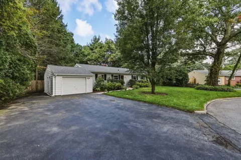 Exterior - 34 Skyridge Ln, Springfield, MA 01128 photo 3 of 12