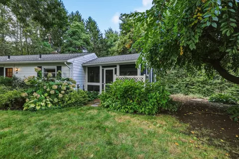 Exterior - 34 Skyridge Ln, Springfield, MA 01128 photo 4 of 12
