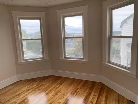 Living - 4 Mott St, Worcester, MA 01604 photo 3 of 9