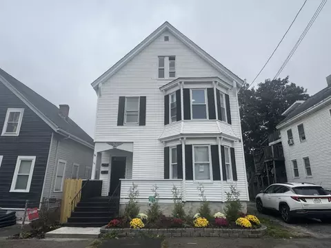 60-62 4th St, Lowell, MA 01850