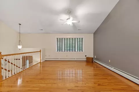 Living - 17 Teddy Rd, Worcester, MA 01603 photo 3 of 6