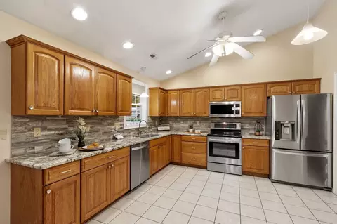 Kitchen - 17 Teddy Rd, Worcester, MA 01603 photo 4 of 7