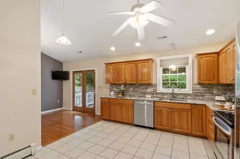 Kitchen - 17 Teddy Rd, Worcester, MA 01603 photo 5 of 7
