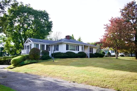 1066 Main St, Haverhill, MA 01830