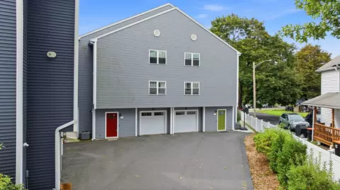 5 Canal St # -D, South Hadley, MA 01075
