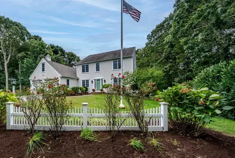 93 Avon Rd, Yarmouth, MA 02675