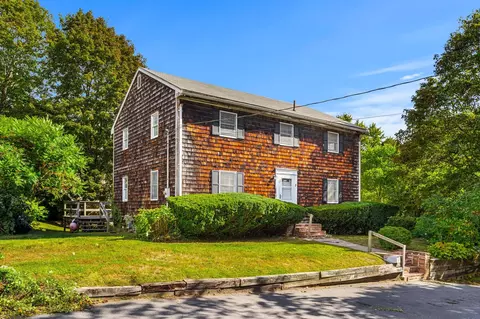 141 Evans Rd Ext, Marblehead, MA 01945