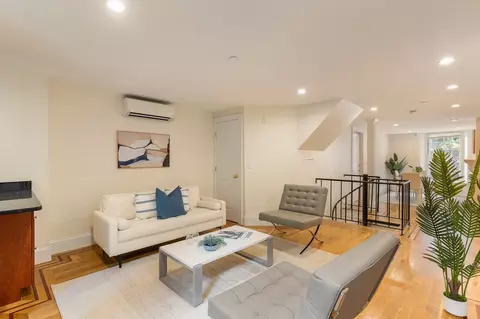 20 Joy St #1, Boston, MA 02114