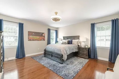Bedroom - 57 Oak St #57, Needham, MA 02492 photo 3 of 4